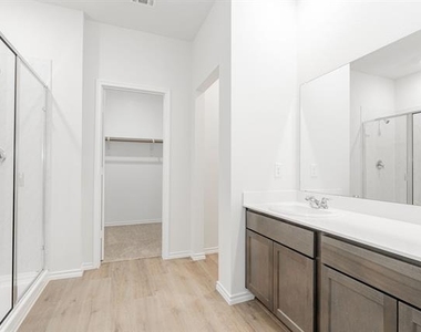 903 Shear Drive - Photo Thumbnail 20