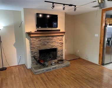 2229 Birch Drive - Photo Thumbnail 3