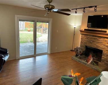 2229 Birch Drive - Photo Thumbnail 2