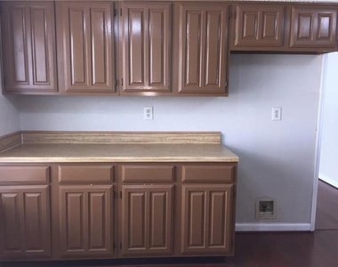 4513 Keys Drive - Photo Thumbnail 8