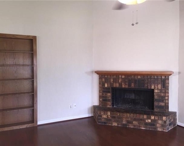 4513 Keys Drive - Photo Thumbnail 5