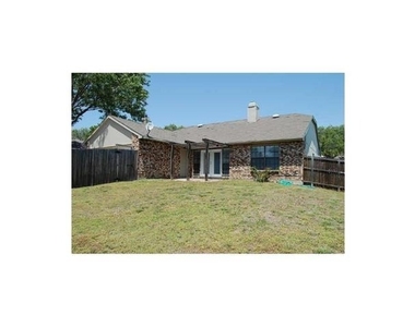 4513 Keys Drive - Photo Thumbnail 17