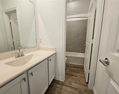14620 Little Water Drive - Photo Thumbnail 20