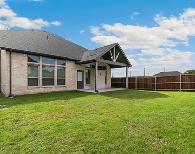 1424 Bettolo Drive - Photo Thumbnail 24