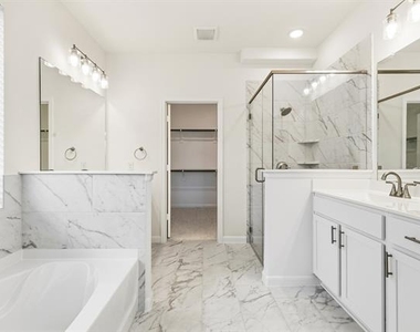 1424 Bettolo Drive - Photo Thumbnail 13