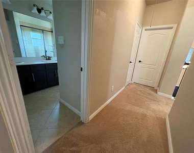11615 Blanca Lane - Photo Thumbnail 15