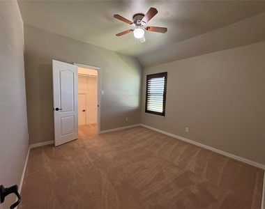 11615 Blanca Lane - Photo Thumbnail 18