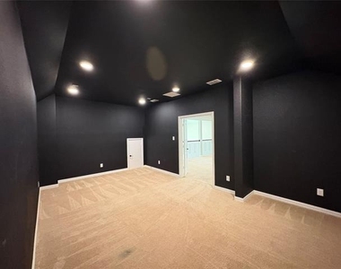 11615 Blanca Lane - Photo Thumbnail 22