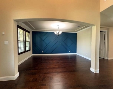 11615 Blanca Lane - Photo Thumbnail 2