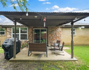 6244 Melinda Drive - Photo Thumbnail 21