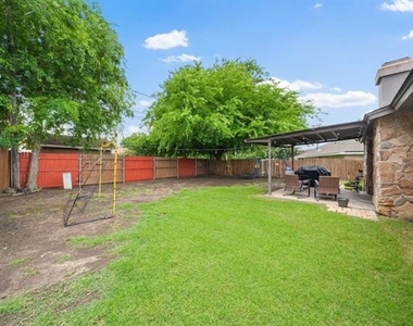 6244 Melinda Drive - Photo Thumbnail 23