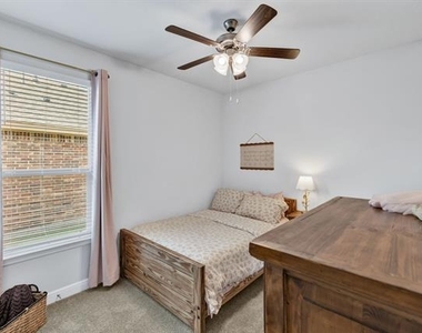 120 Tanager Drive - Photo Thumbnail 19