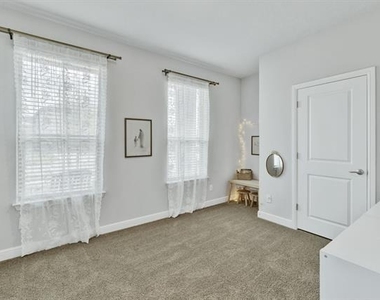 120 Tanager Drive - Photo Thumbnail 16