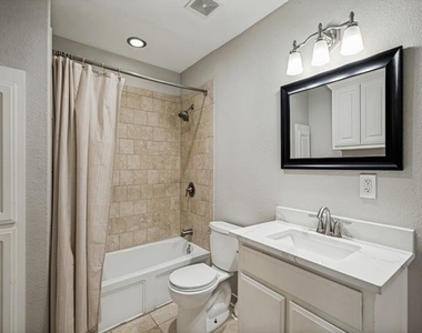 5975 Diamond Spur - Photo Thumbnail 29
