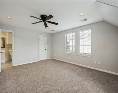 5975 Diamond Spur - Photo Thumbnail 25