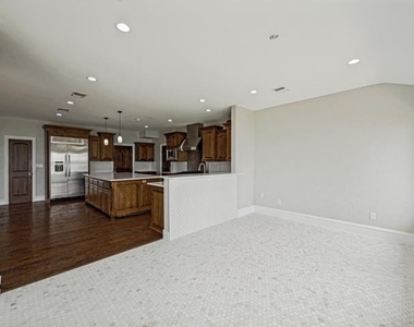 5975 Diamond Spur - Photo Thumbnail 12