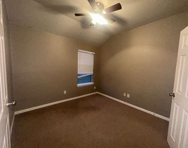 3608 Cottonwood Road - Photo Thumbnail 15