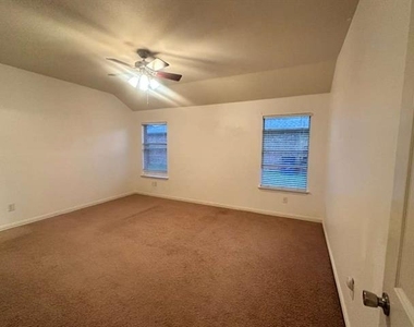 3608 Cottonwood Road - Photo Thumbnail 12