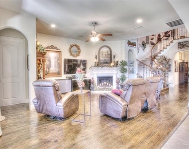 8117 Haltered Horse Lane - Photo Thumbnail 4
