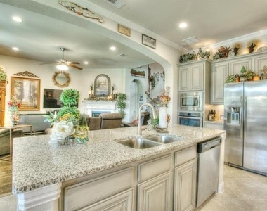 8117 Haltered Horse Lane - Photo Thumbnail 7