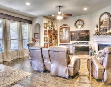 8117 Haltered Horse Lane - Photo Thumbnail 12