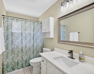 8009 Wood Lane - Photo Thumbnail 20