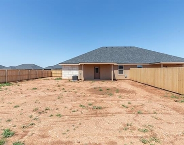 385 Kristie Path - Photo Thumbnail 22