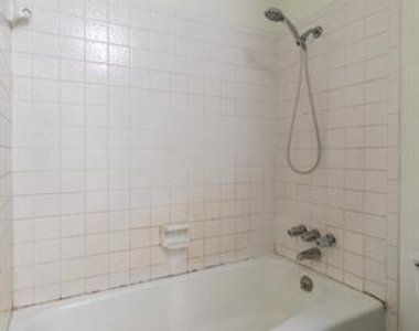 4925 Greenslope Drive - Photo Thumbnail 20
