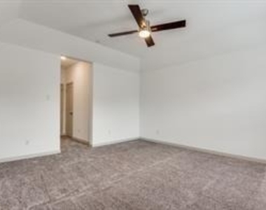12912 Leopold Trail - Photo Thumbnail 26
