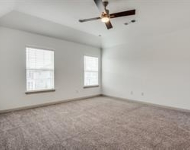 12912 Leopold Trail - Photo Thumbnail 25