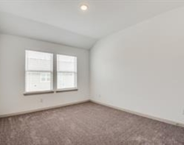 12912 Leopold Trail - Photo Thumbnail 20
