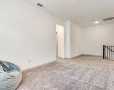 12912 Leopold Trail - Photo Thumbnail 15