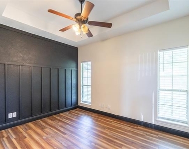 3873 Purdue Lane - Photo Thumbnail 11