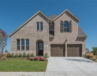 560 Thoroughbred Avenue - Photo Thumbnail 22