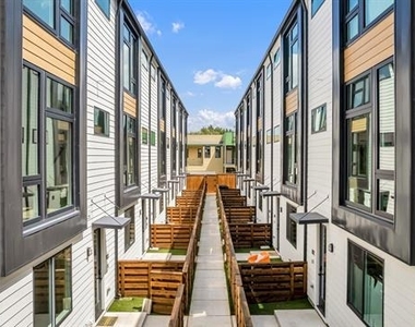 3612 San Jacinto - Photo Thumbnail 37