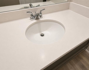 538 Concho Street - Photo Thumbnail 23