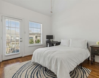 15 Stonebriar Court - Photo Thumbnail 15