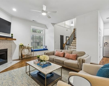 15 Stonebriar Court - Photo Thumbnail 1