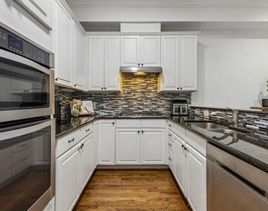 15 Stonebriar Court - Photo Thumbnail 6