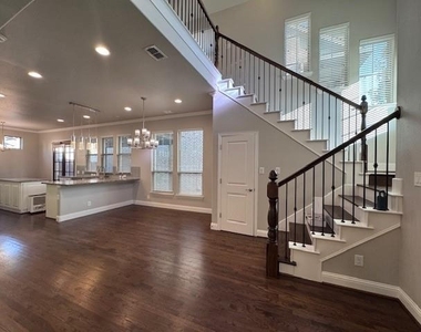 2524 Bill Moses Parkway - Photo Thumbnail 2