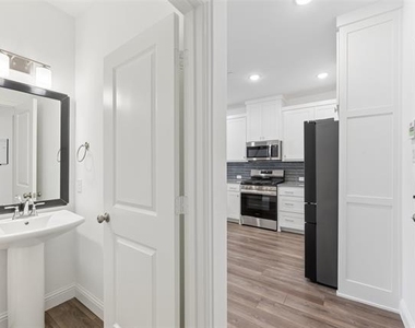 4532 Tripp Street - Photo Thumbnail 8