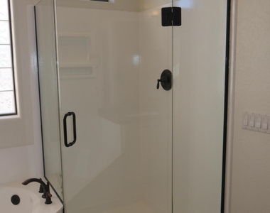 39410 N 26th Street - Photo Thumbnail 33