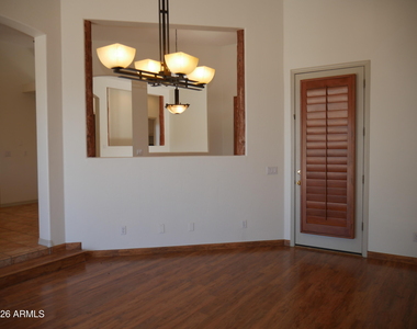 39410 N 26th Street - Photo Thumbnail 10