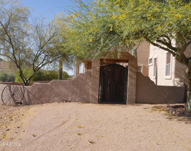 39410 N 26th Street - Photo Thumbnail 34