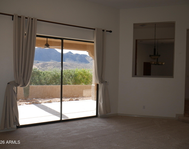 39410 N 26th Street - Photo Thumbnail 4