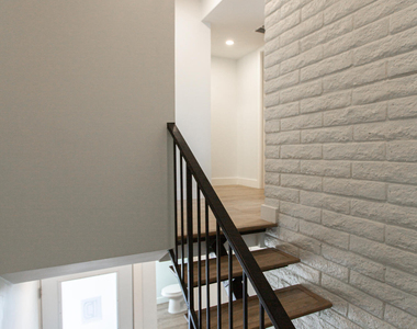 4310 N 78th Street - Photo Thumbnail 7