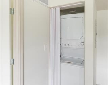 4912 Gaston Avenue - Photo Thumbnail 7