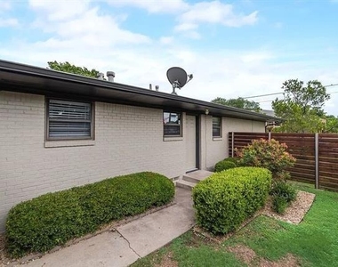 6501 E Mockingbird Lane - Photo Thumbnail 10