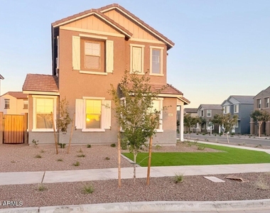 26021 N 23rd Avenue - Photo Thumbnail 1