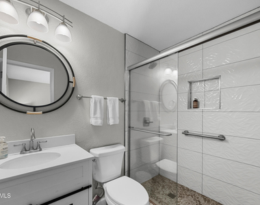 208 E Oxford Drive - Photo Thumbnail 20